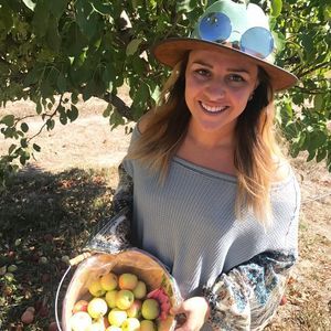 Meet your Posher, Alexandra